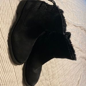 UGG size 8 suede boots